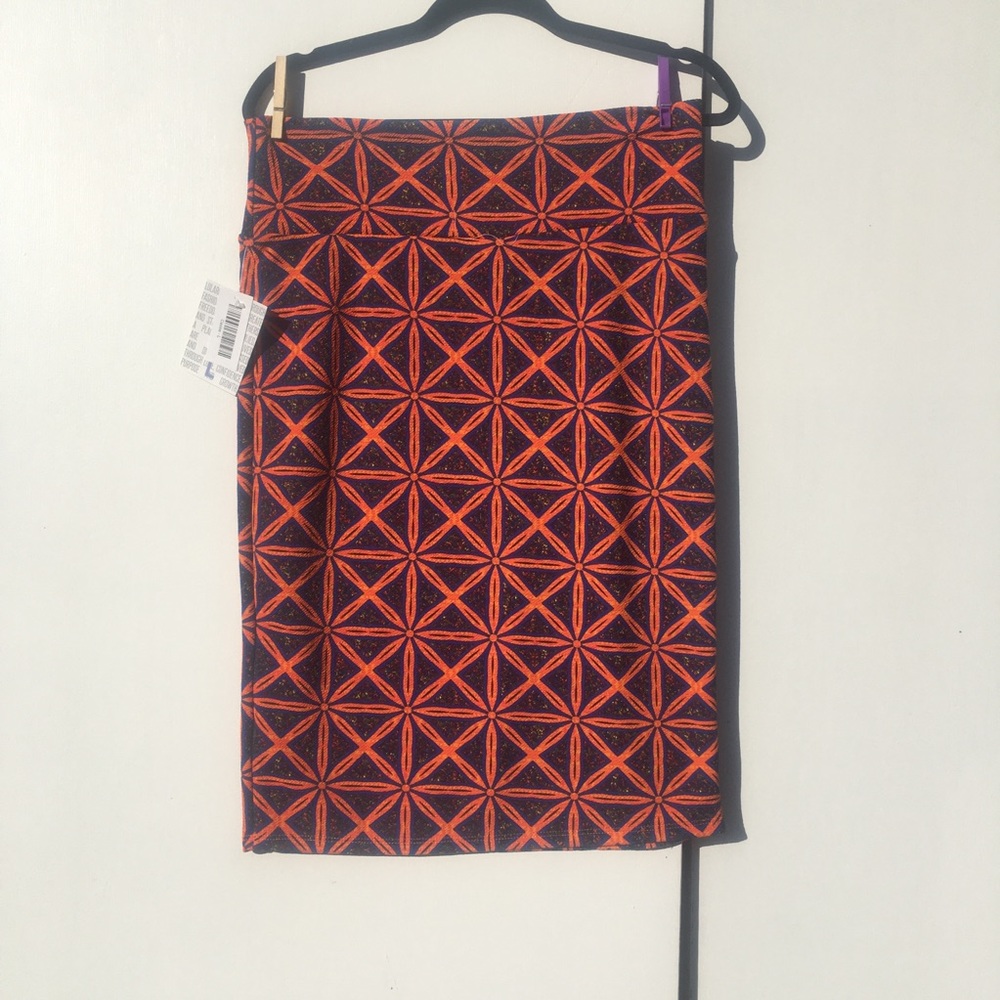 NEW! Lularoe Cassie skirt large Floral